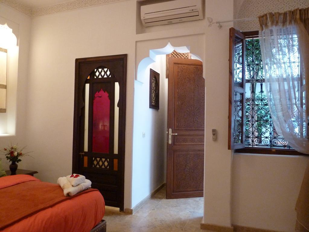 里亚德摩洛哥传统庭院住宅 马拉喀什 外观 照片 A room at the hotel