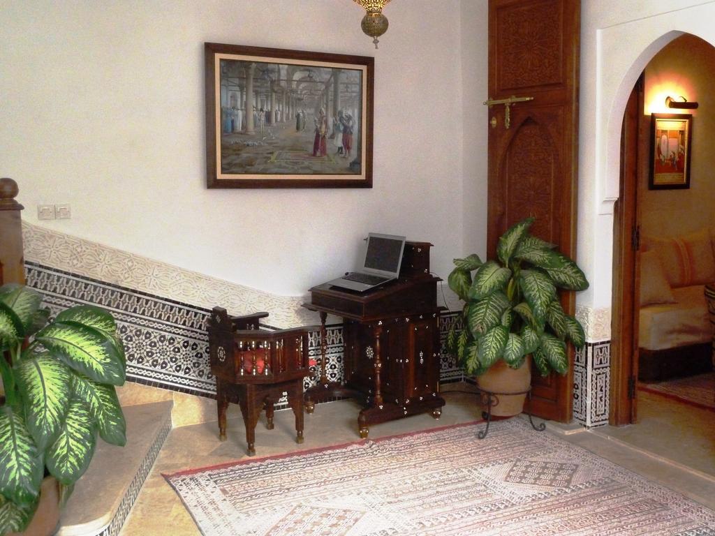 里亚德摩洛哥传统庭院住宅 马拉喀什 外观 照片 A Moroccan riad