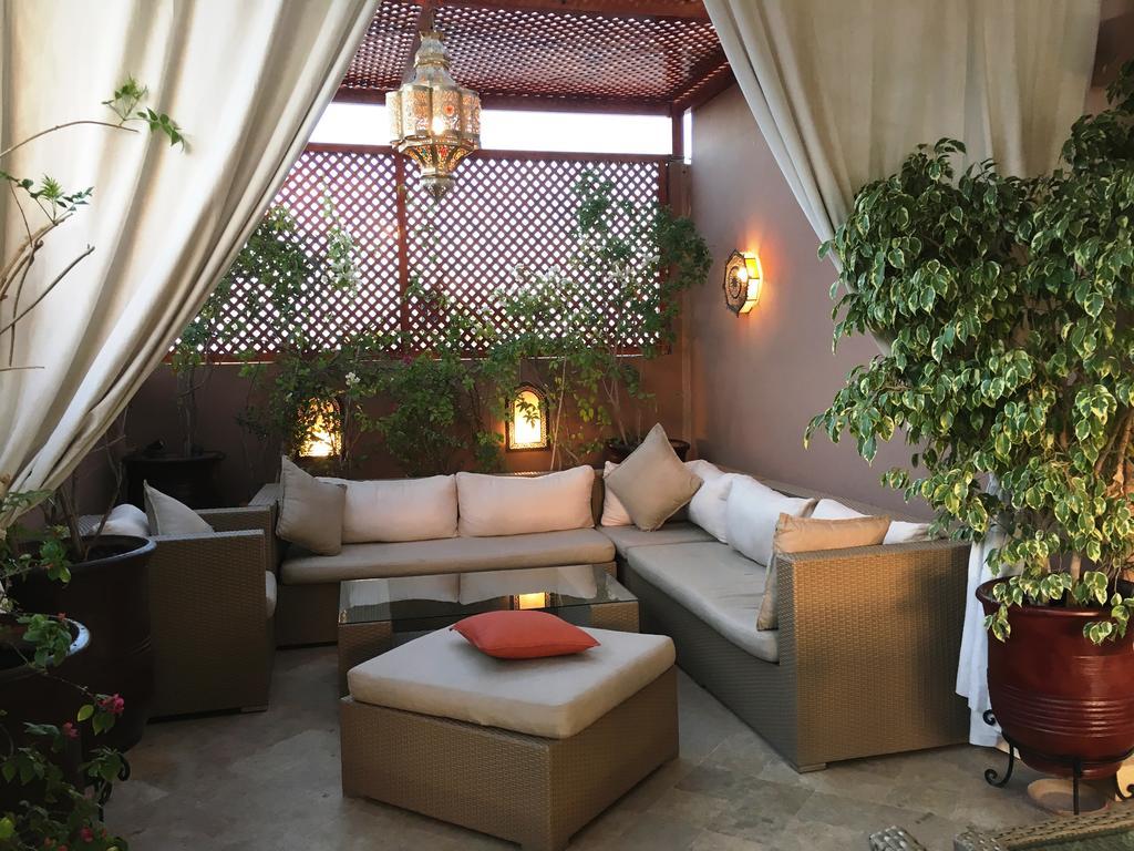 里亚德摩洛哥传统庭院住宅 马拉喀什 外观 照片 A Moroccan patio