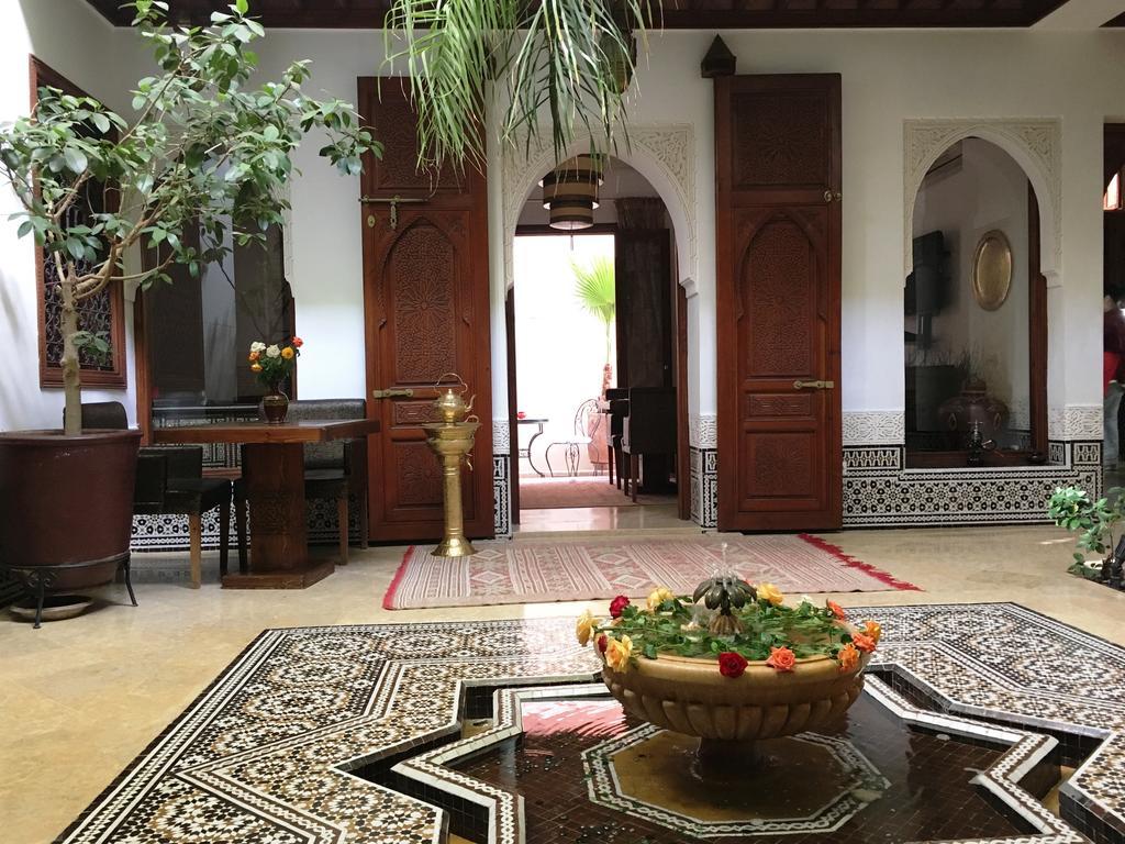 里亚德摩洛哥传统庭院住宅 马拉喀什 外观 照片 Riad Hotel in Marrakech