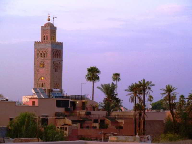 里亚德摩洛哥传统庭院住宅 马拉喀什 外观 照片 The Kutubiyya Mosque in Marrakech